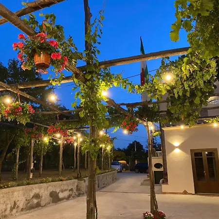 Casa Fifina 4* Sant'Egidio del Monte Albino